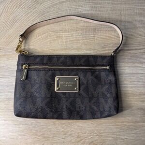 Michael Kors Jet Set Large Wristlet Monogram Brown‎ Mini Clutch Sleek Chic Y2K